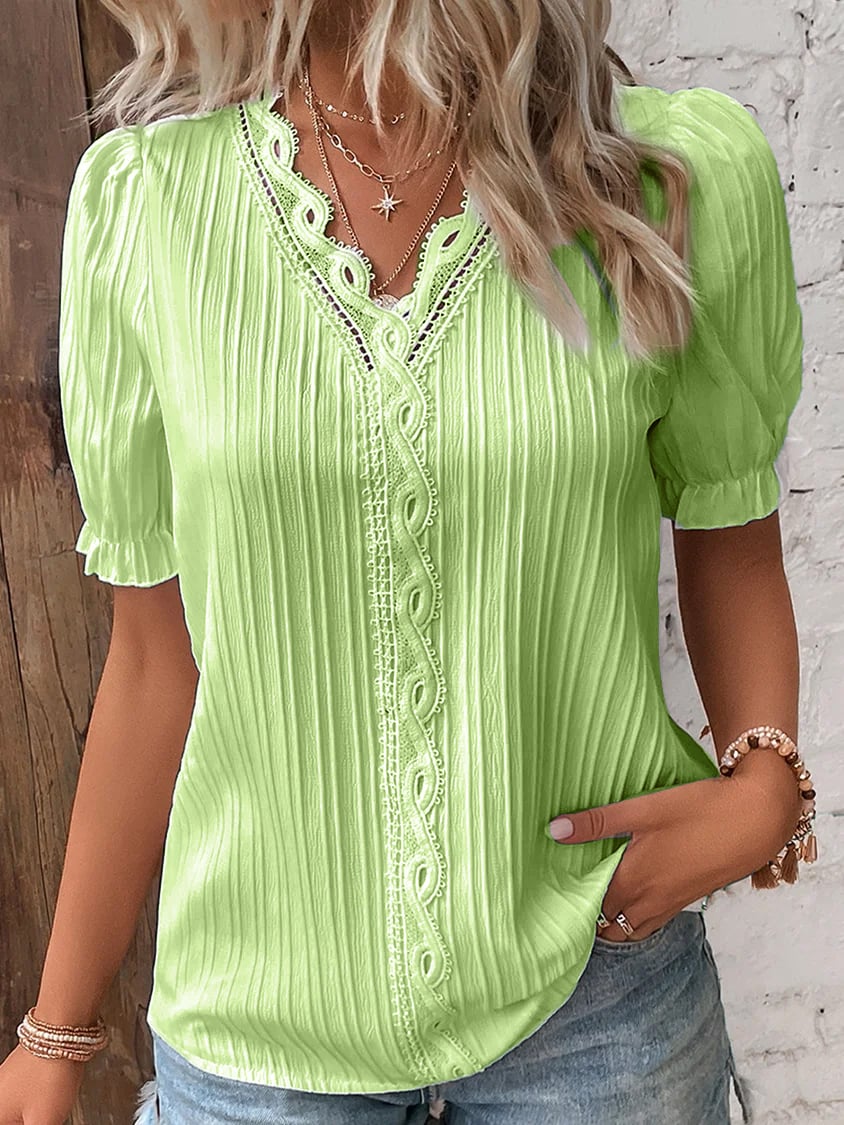 🔥 Camisa Elegante De Encaje De Cuello V Y Color Claro