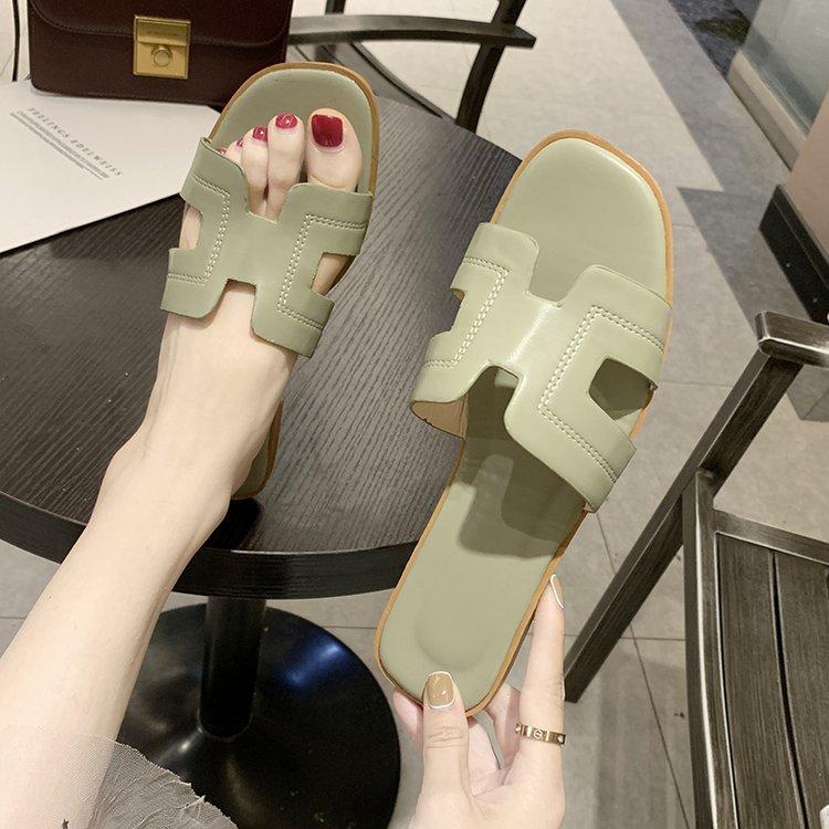 Sandalias de color liso de moda con suela suave