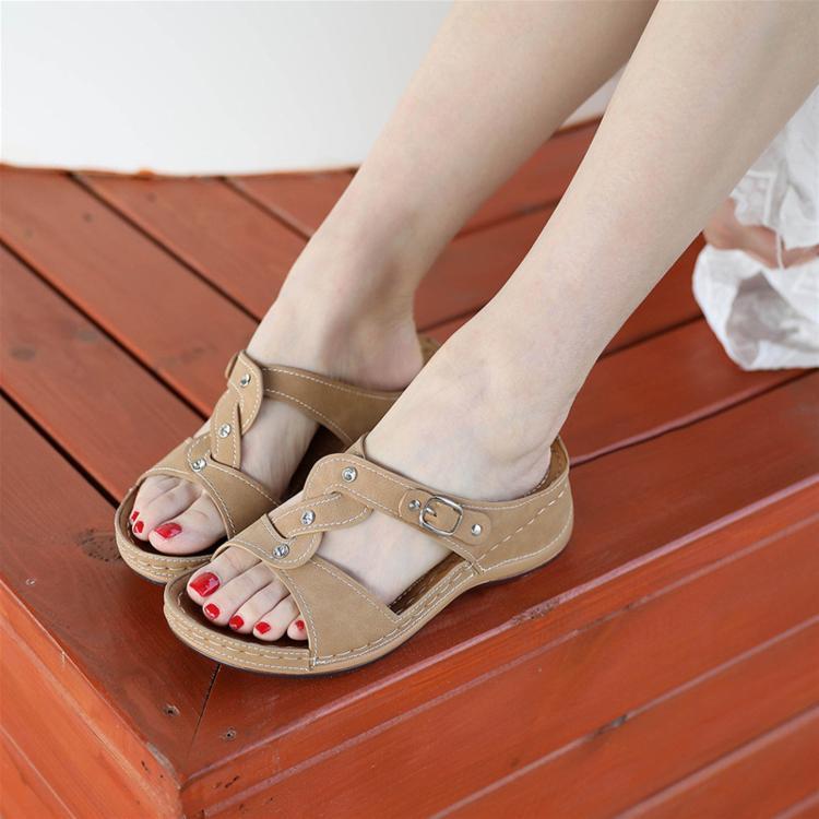 Sandalias de plataforma cómoda y linda