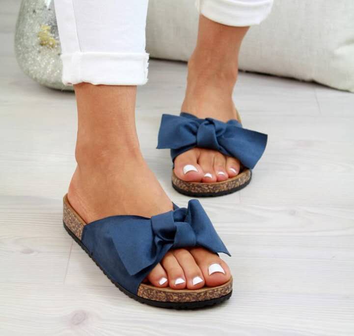 Sandalias con lazo