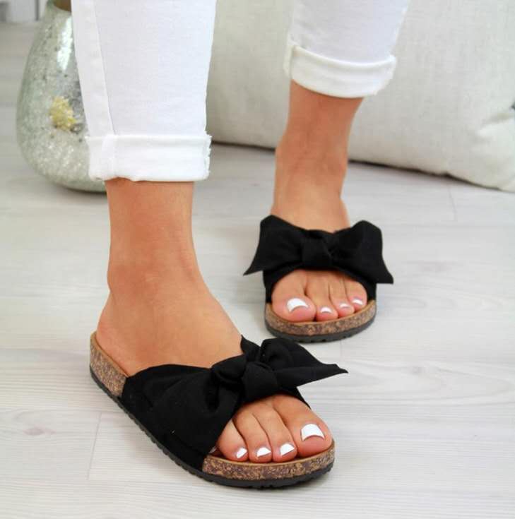 Sandalias con lazo