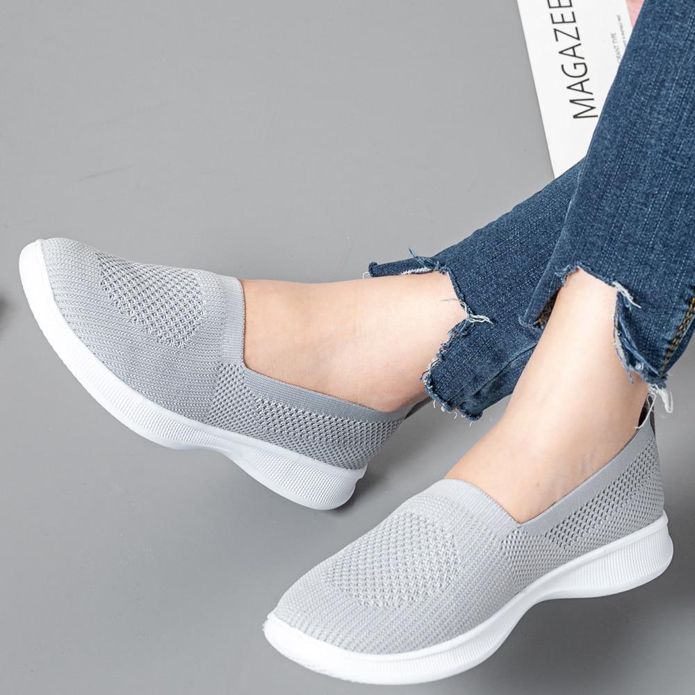 Calzado deportivo ligero y plano para mujer