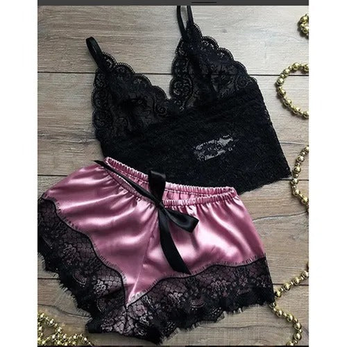 Nuevos conjuntos de pijama para mujer Top sin mangas de encaje sin mangas + Shorts de satén Conjunto de ropa de dormir
