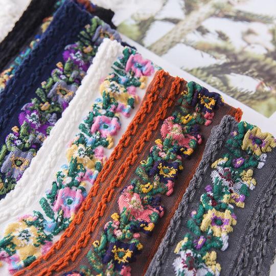 Calcetines Florales Bordados Vintage (5 Pares)