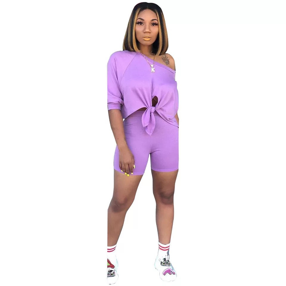 Conjunto anudado deportivo con top anudado y top corto