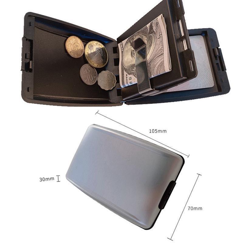 Cartera con cajas de tarjeta y moneda