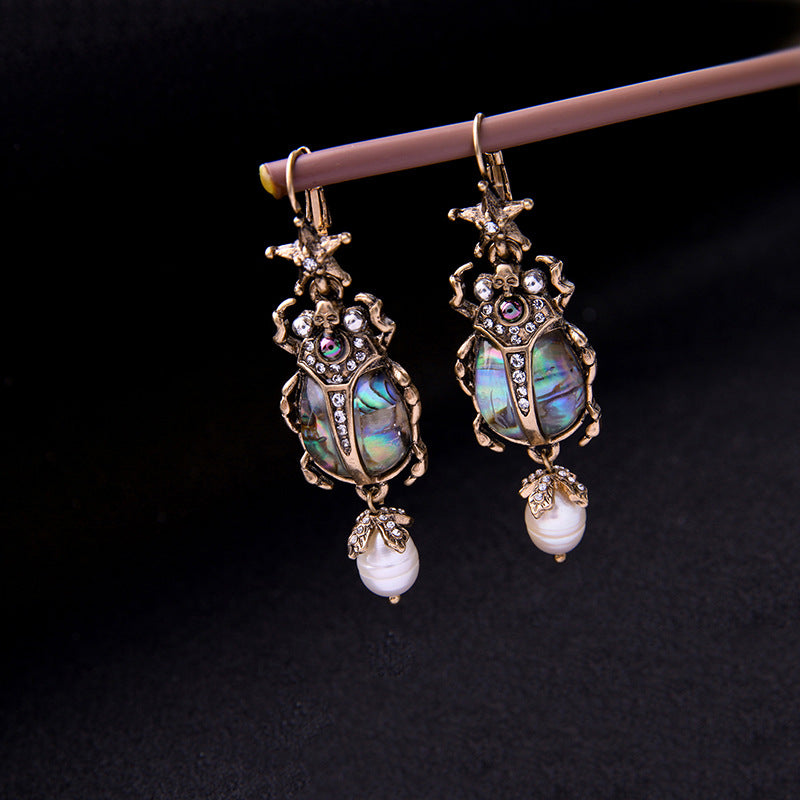 Pendientes De Mariquita De Estilo Retro Europeo Y Americano, Personalidad Femenina, Pendientes De Perlas De Agua Dulce Salvajes, Moda