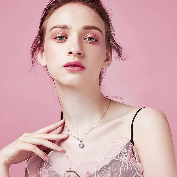 Colgante De Doble Corazón + Estuche Con Forma De Rosa De Regalo