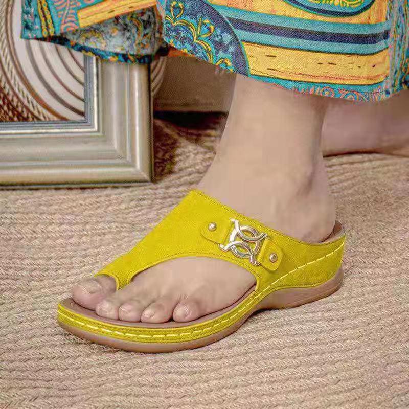 Sandalias De Cuña Abatibles Con Hebilla De Metal