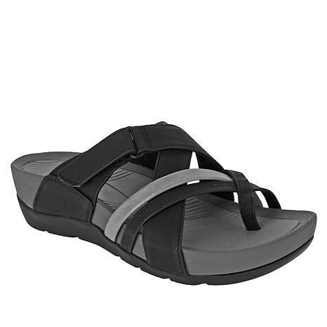 Zapatos de mujer con plataforma hueca color block