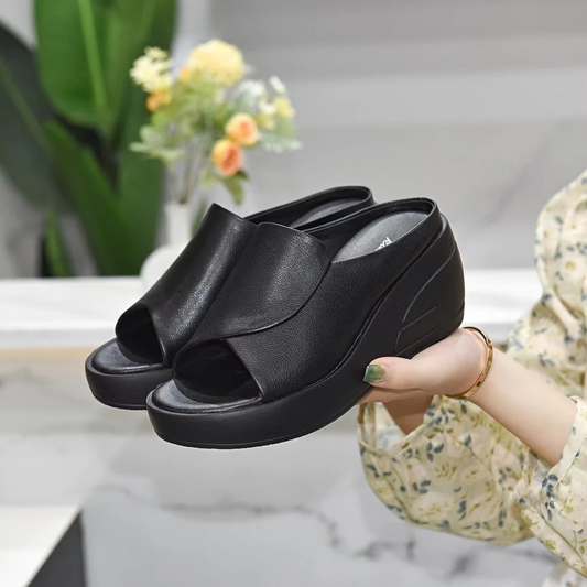 Sandalias De Cuero Con Suela Suave Y Talón Inclinado