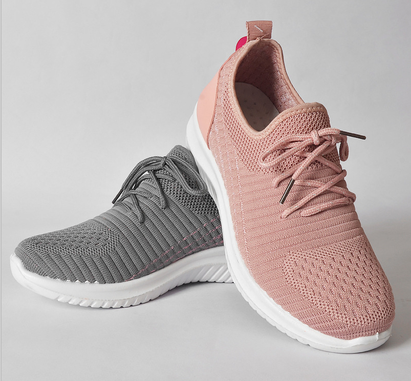 Las zapatillas de ocio de plataforma ligeras y transpirables para mujer