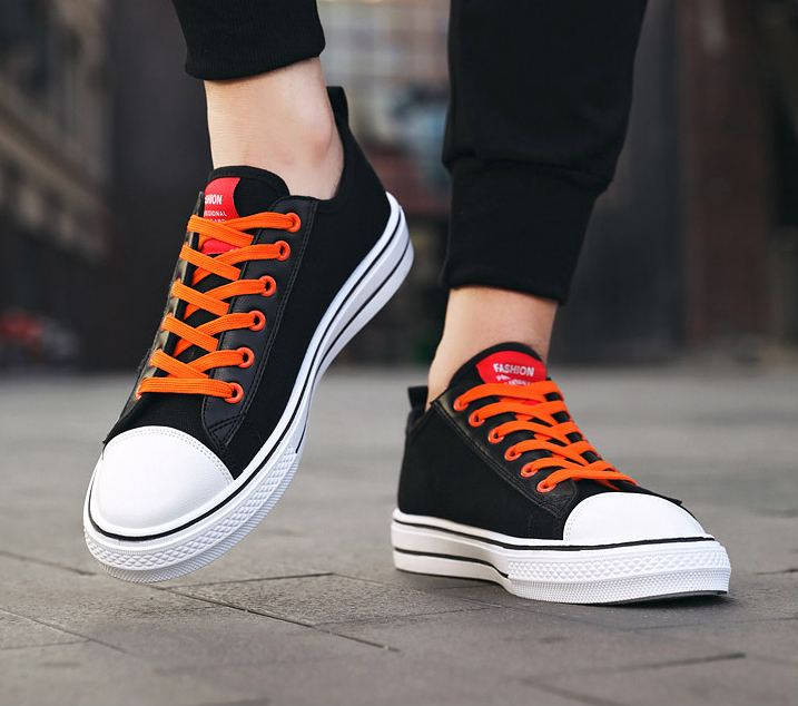 Zapatos de lonas rotas para hombre y mujer