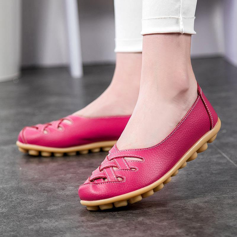 Resbalón casual respirable del cuero hueco en los pisos del mocasín para las mujeres - MXbueno