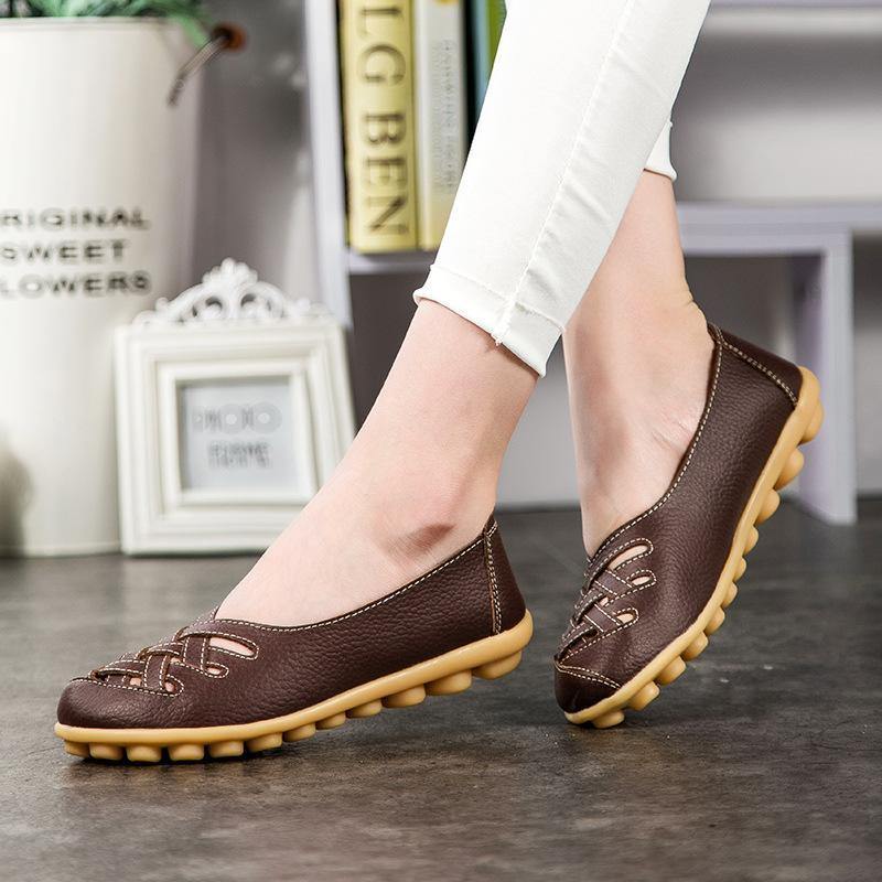 Resbalón casual respirable del cuero hueco en los pisos del mocasín para las mujeres - MXbueno